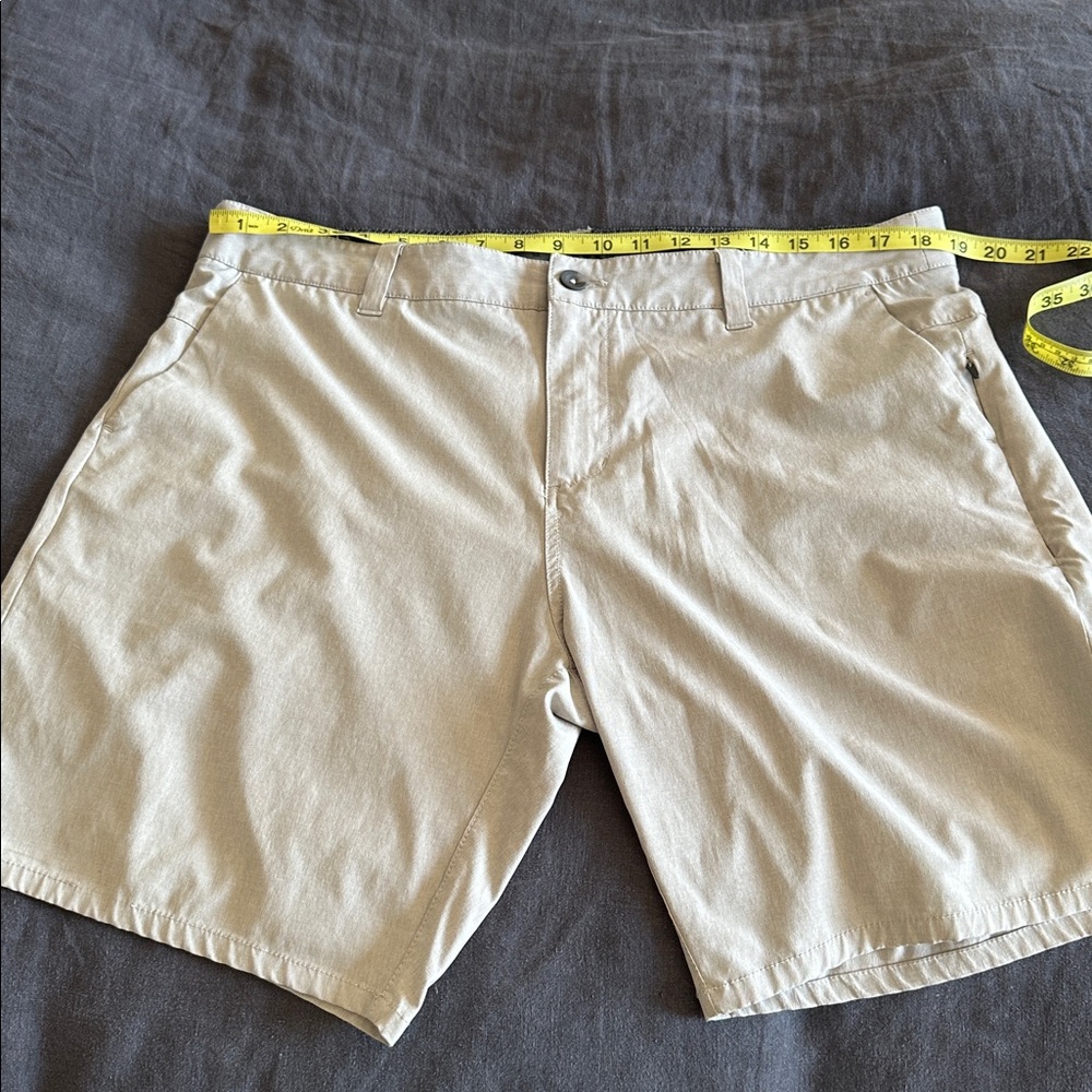 Vuori Light Tan Shorts